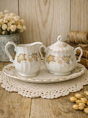 Myott England Vintage Creamer & Sugar Bowl Set with Tray – Autumn Leaf Pattern